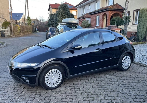 Honda Civic cena 16900 przebieg: 170000, rok produkcji 2006 z Skwierzyna małe 211